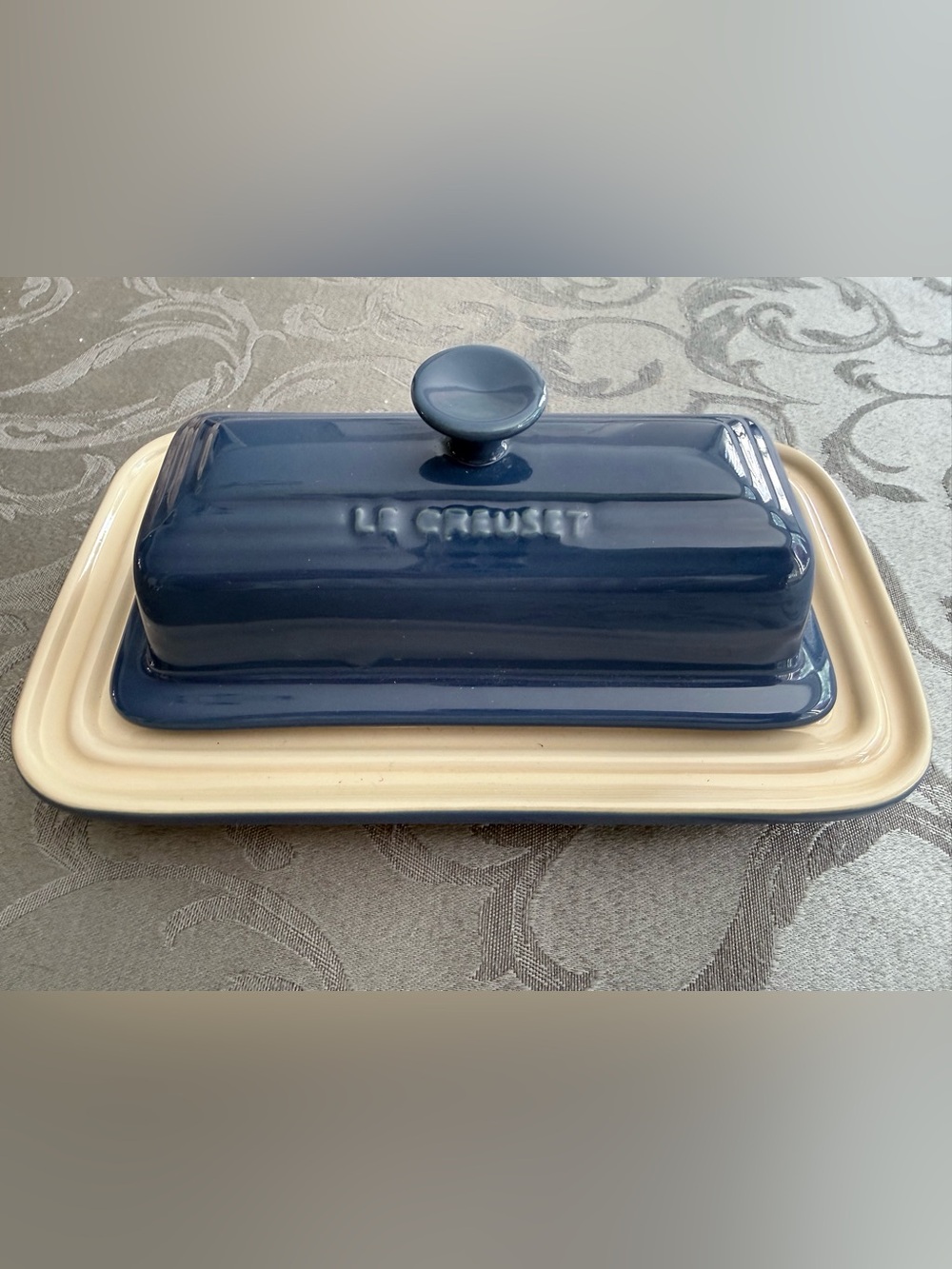 LE CREUSET butter dish